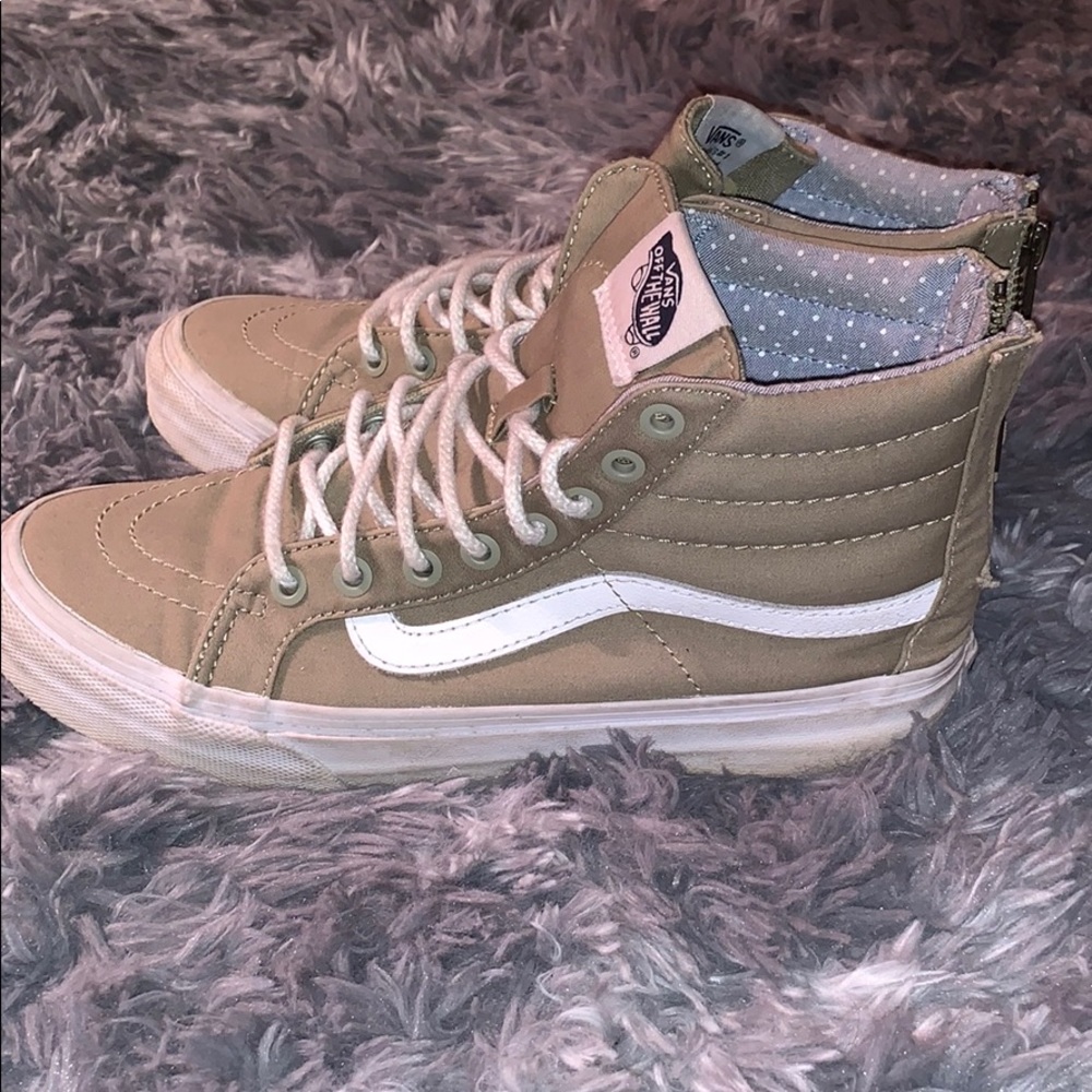 Tan high top vans